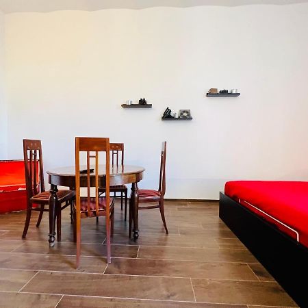 B&B Letterario Palazzo Pistocchi Терамо Экстерьер фото