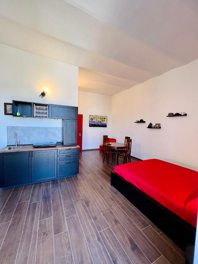 B&B Letterario Palazzo Pistocchi Терамо Экстерьер фото