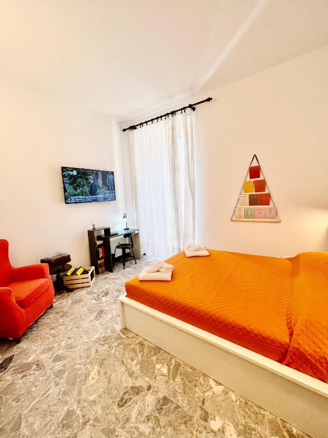 B&B Letterario Palazzo Pistocchi Терамо Экстерьер фото