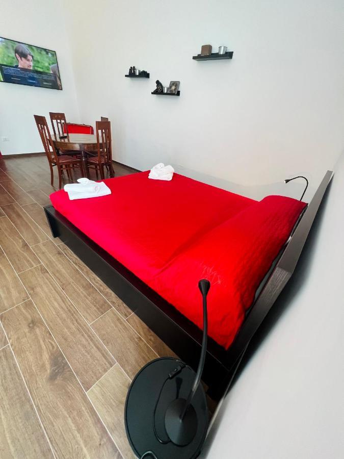 B&B Letterario Palazzo Pistocchi Терамо Экстерьер фото